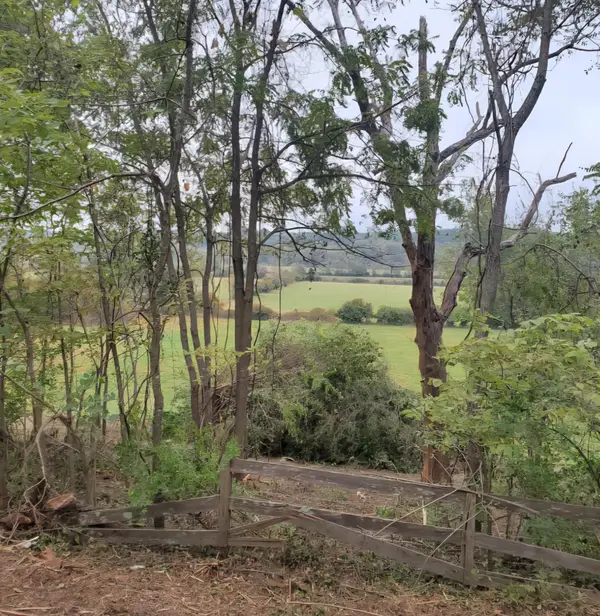 000 E Farm Road 164, Springfield, MO 65809