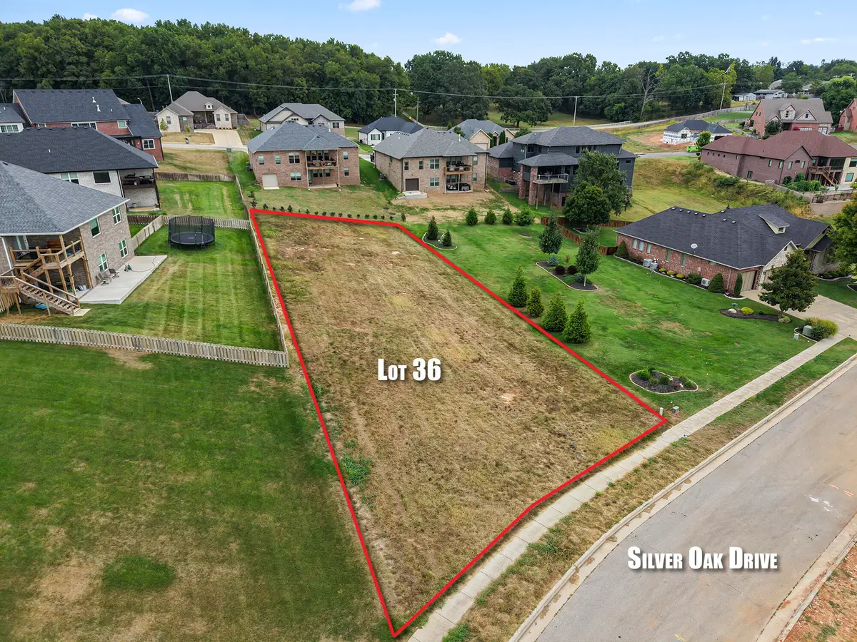 1633 W Silver Oak Drive, Springfield, MO 65810 - Image #1