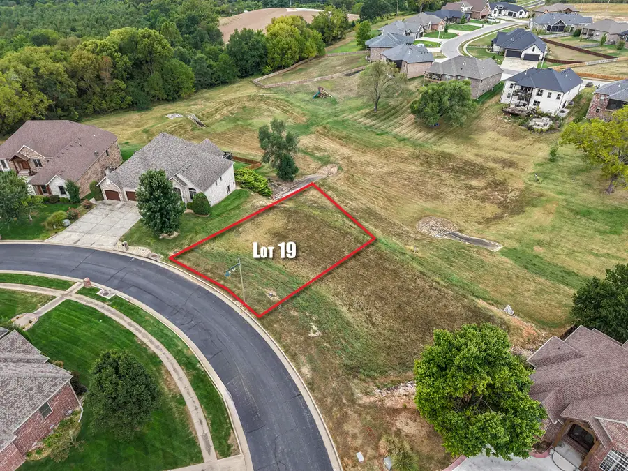 1494 W Silver Oak Drive, Springfield, MO 65810 - Image #3