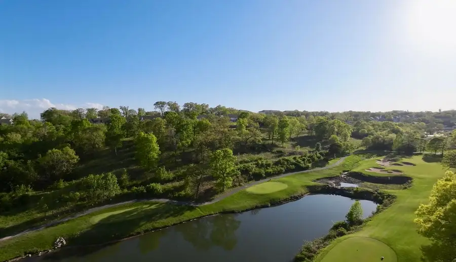 2820 Green Mountain Drive Unit #208, Branson, MO 65616 - Image #3