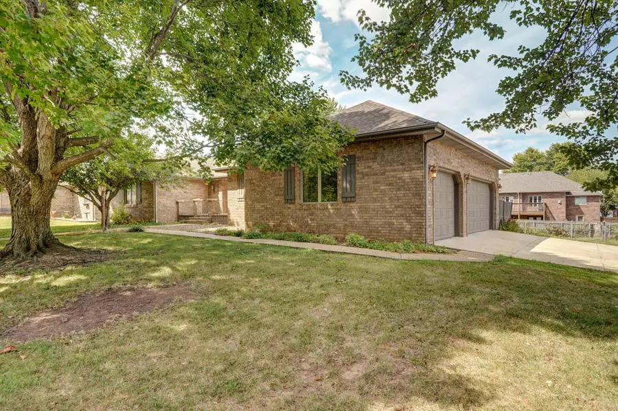 1001 W Bryce Lane, Nixa, MO 65714 - Image #3