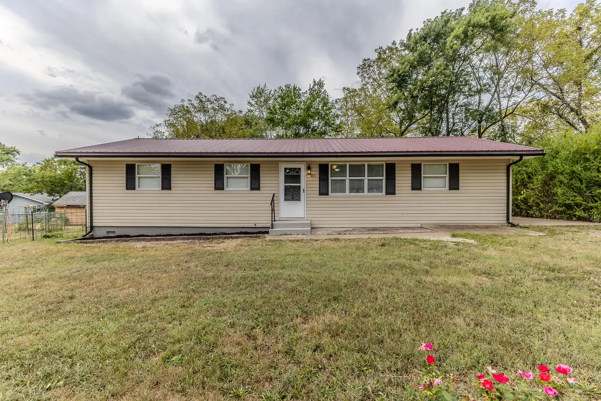 211 S Boyd, Conway, MO 65632 - #1