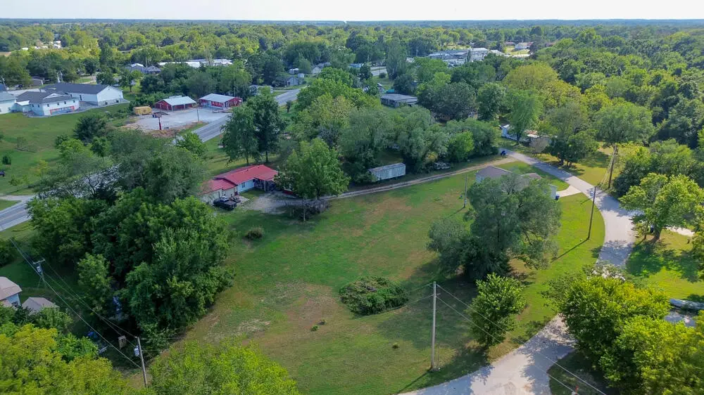 000 N Hillcrest Dr, Granby, MO 64844 - Image #1