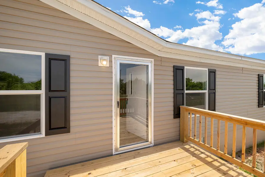 510 Tri-lakes Road, Humansville, MO 65674 - Image #3