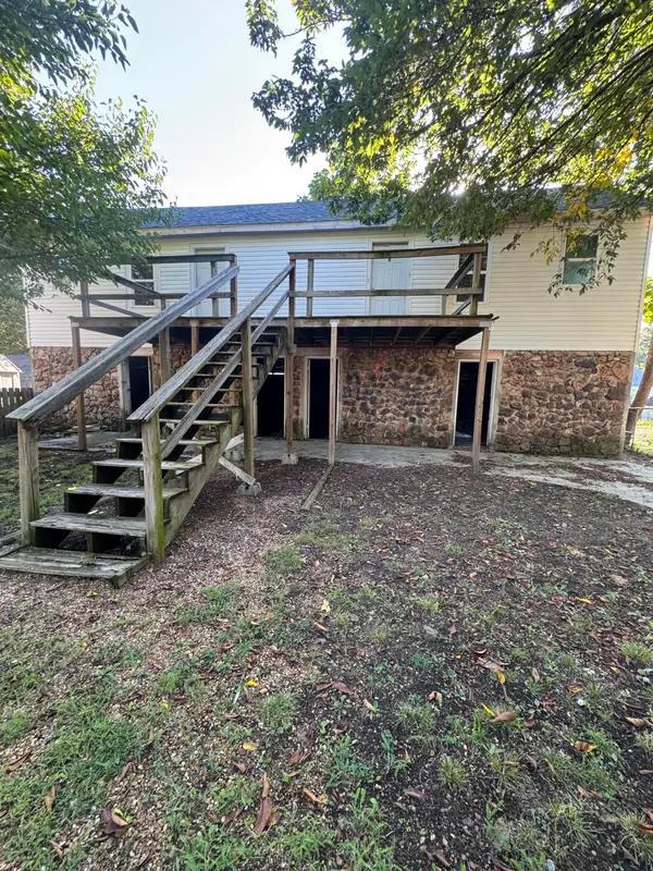 1703 1703 1/2 Kentucky, Joplin, MO 64801