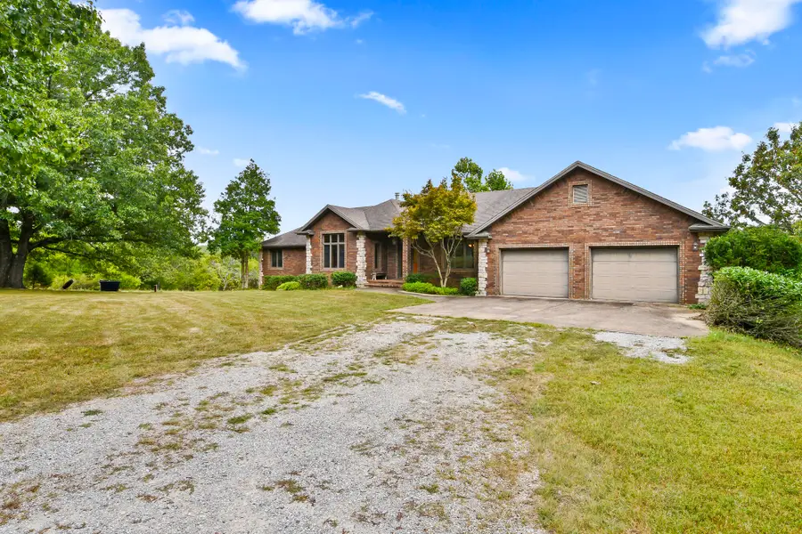 1602 Equestrian Road, Ozark, MO 65721 - Image #3