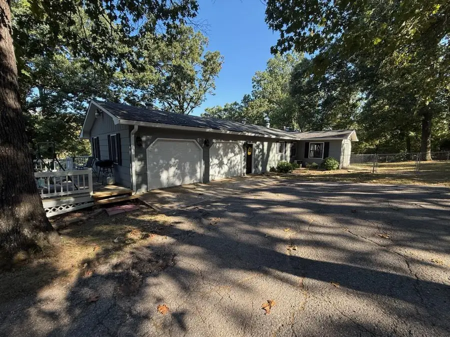 815 Brewer Street, Thayer, MO 65791 - Image #3