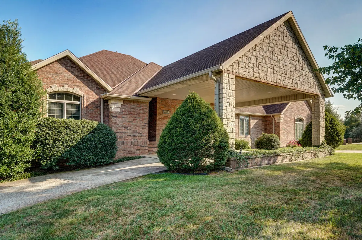 4217 Rolling Hills Drive, Nixa, MO 65714 - Image #1
