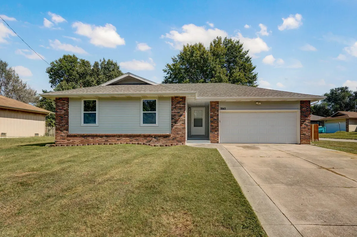 3562 S Colgate Avenue, Springfield, MO 65807 - Image #1