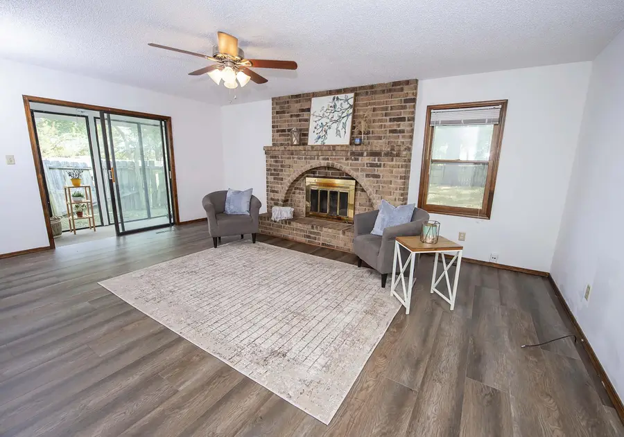 2812 W Maplewood Street, Springfield, MO 65807 - Image #2