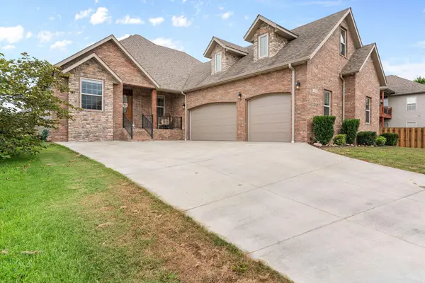 4402 E Kanata Court, Springfield, MO 65802