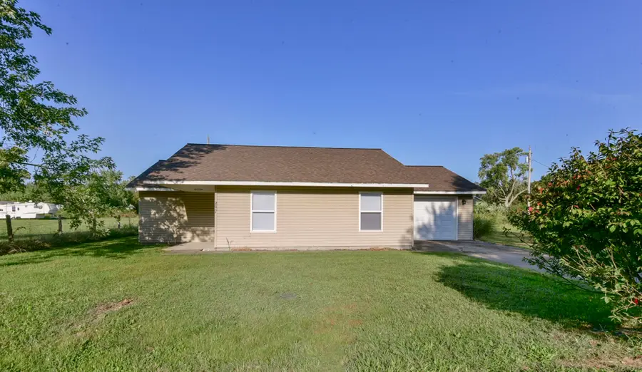 207 North Northcutt Avenue, Fairview, MO 64842 - Image #3