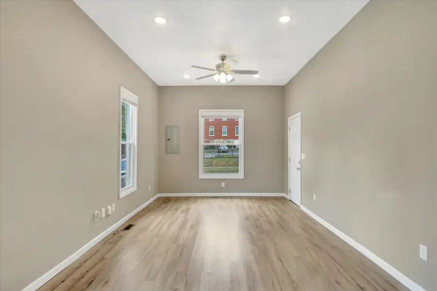 1015 N Concord Avenue, Springfield, MO 65802 - Image #3