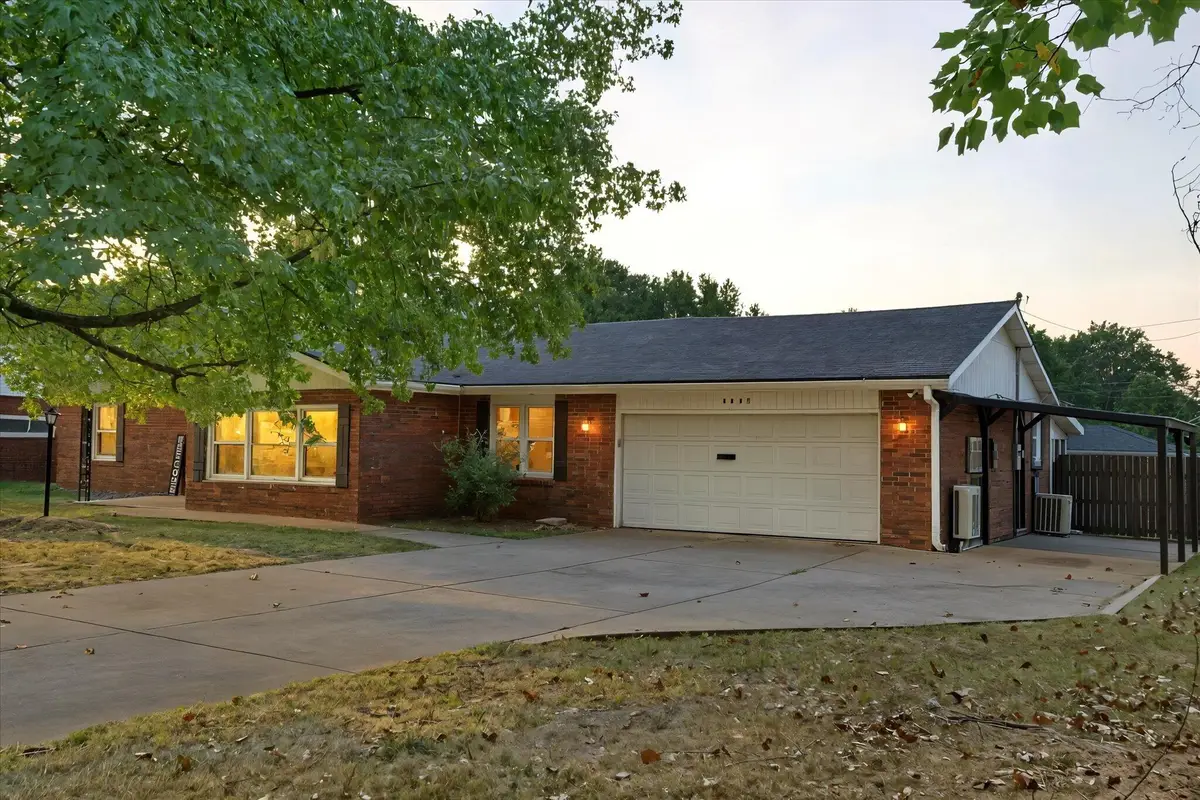 1130 W Westview Street, Springfield, MO 65807 - Image #1