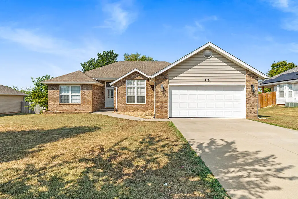 719 Shelley Street, Willard, MO 65781 - Image #1
