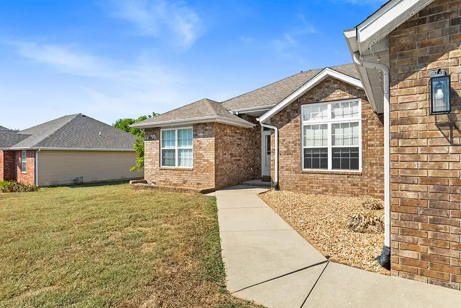 719 Shelley Street, Willard, MO 65781 - Image #3