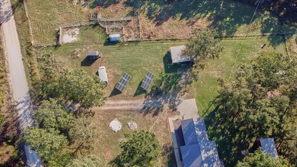 12224 Valley View Road, Mountain Grove, MO 65711