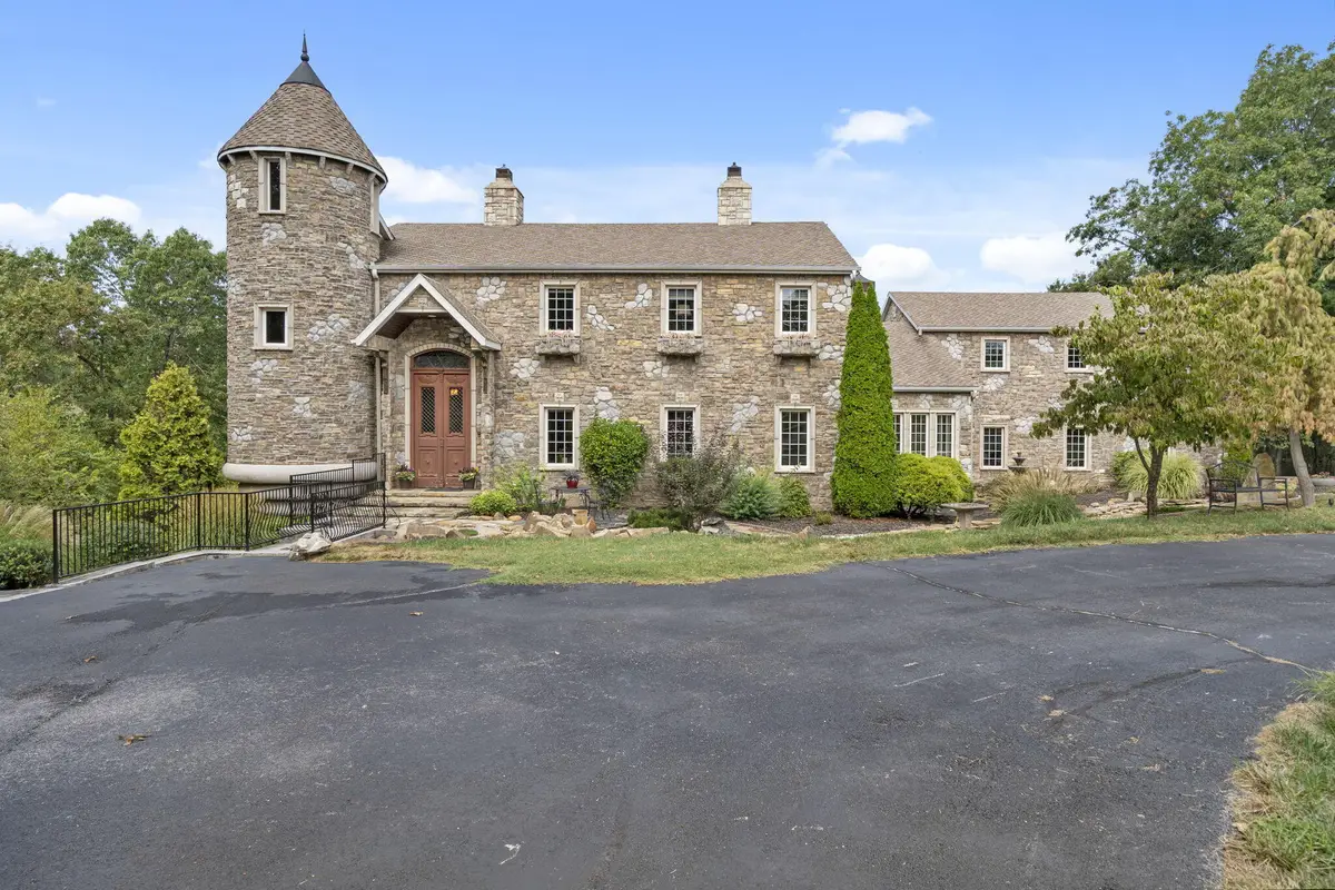 1215 S Spring Lake Lane, Bois D Arc, MO 65612 - Image #1