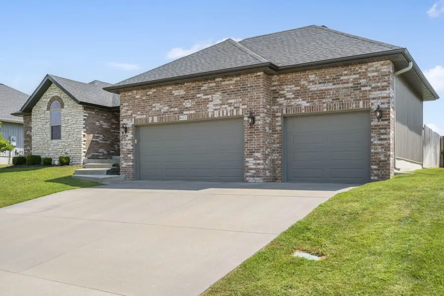 822 S Eastridge, Nixa, MO 65714 - Image #2