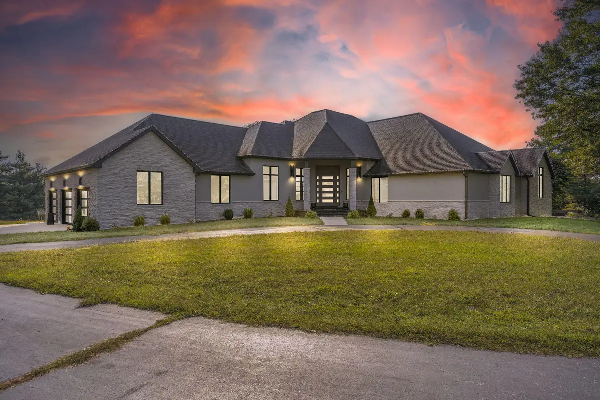 700 N Farm Road 193, Springfield, MO 65802 - #1