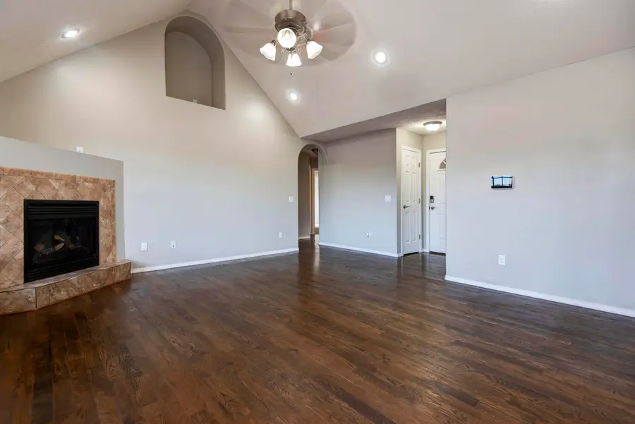 923 N Travis Avenue, Republic, MO 65738 - #3