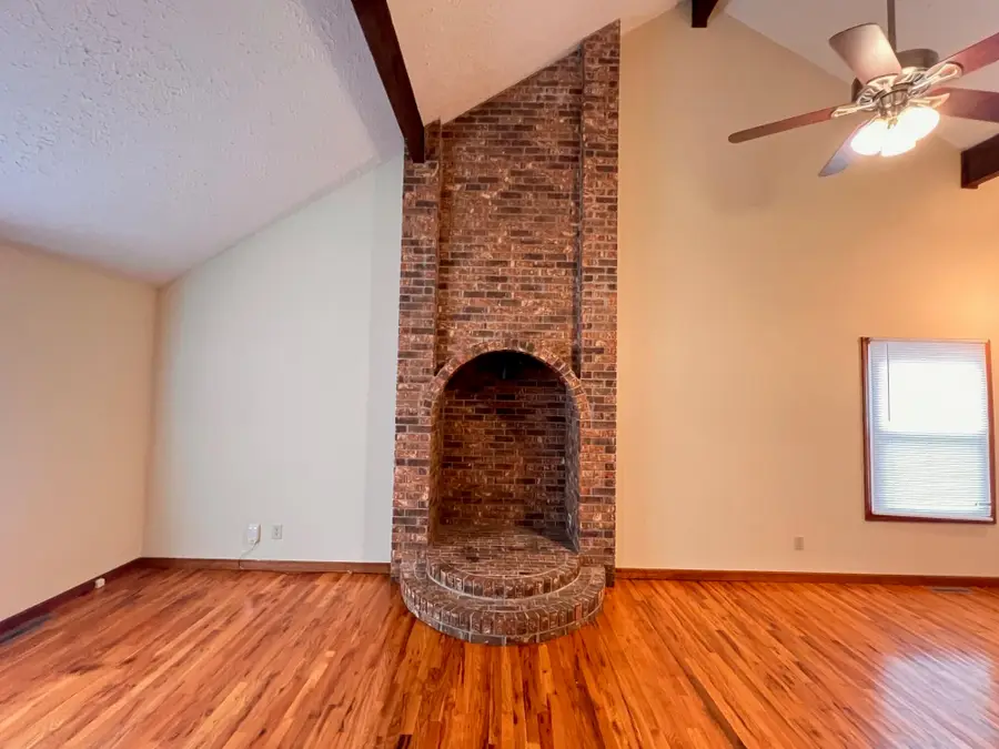 3753 N Pickwick Avenue, Springfield, MO 65803 - Image #3