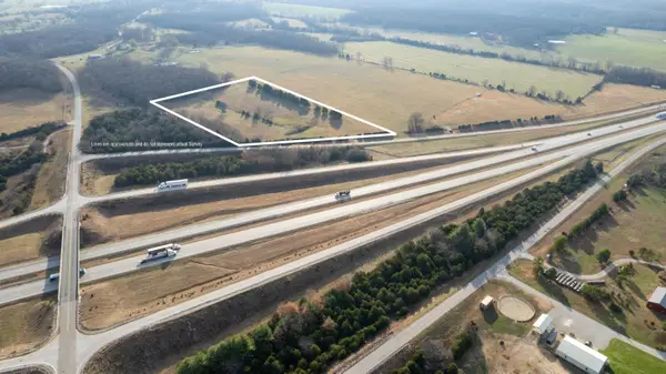 000 Fork Lane, Marshfield, MO 65706