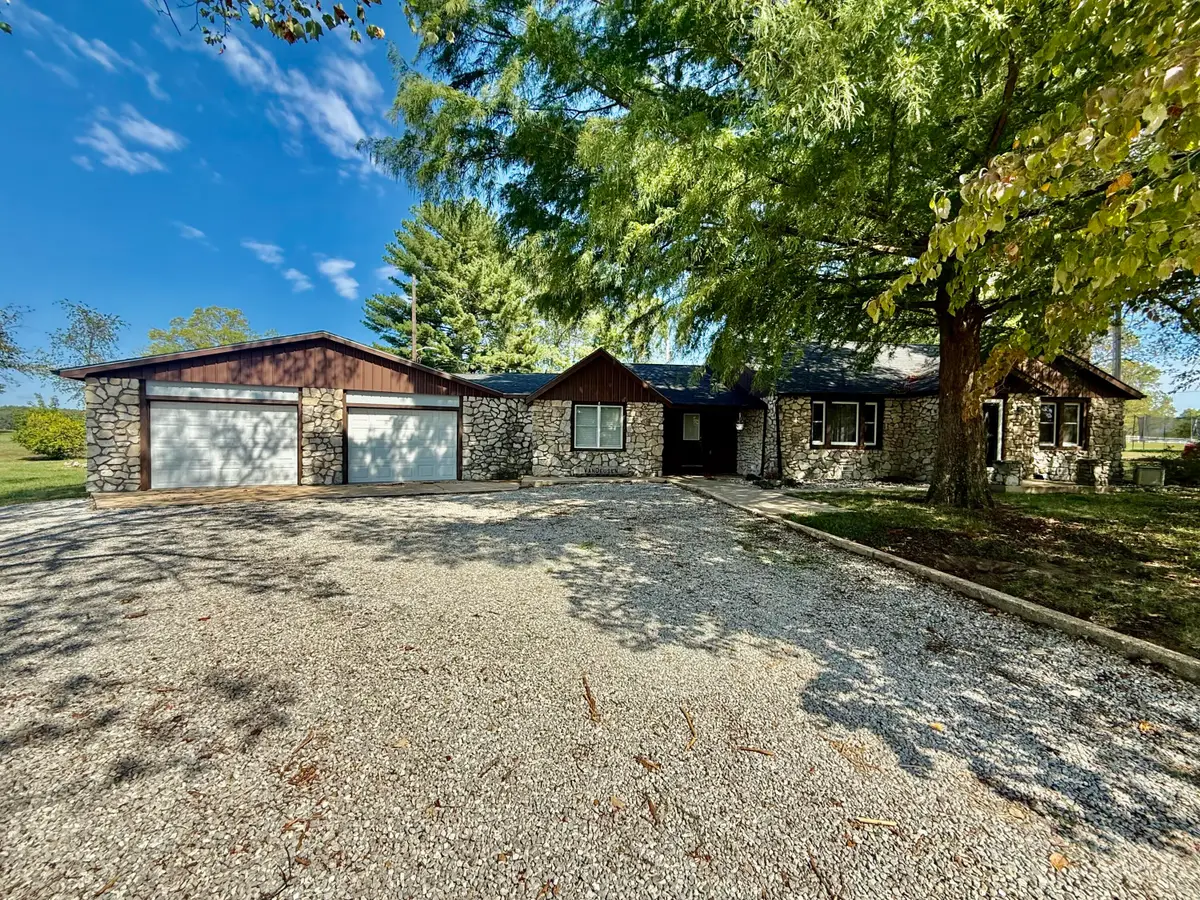 235 Maple Avenue, Licking, MO 65542 - Image #1