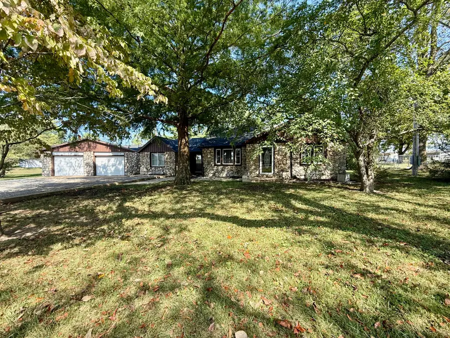 235 Maple Avenue, Licking, MO 65542 - Image #2