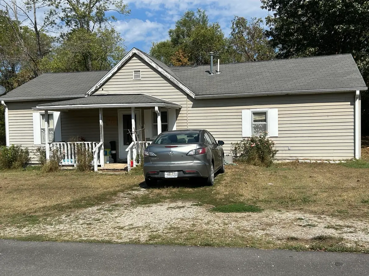 812 Valley Ave, Ava, MO 65608 - Image #1