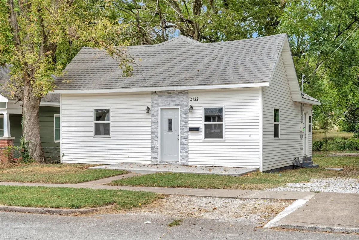 2122 N Newton Avenue, Springfield, MO 65803 - Image #1
