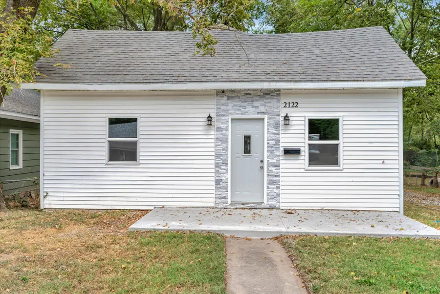 2122 N Newton Avenue, Springfield, MO 65803 - Image #3