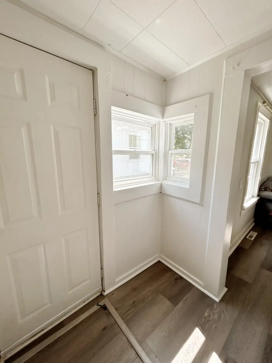 942 S Nettleton Avenue, Springfield, MO 65806 - Image #2