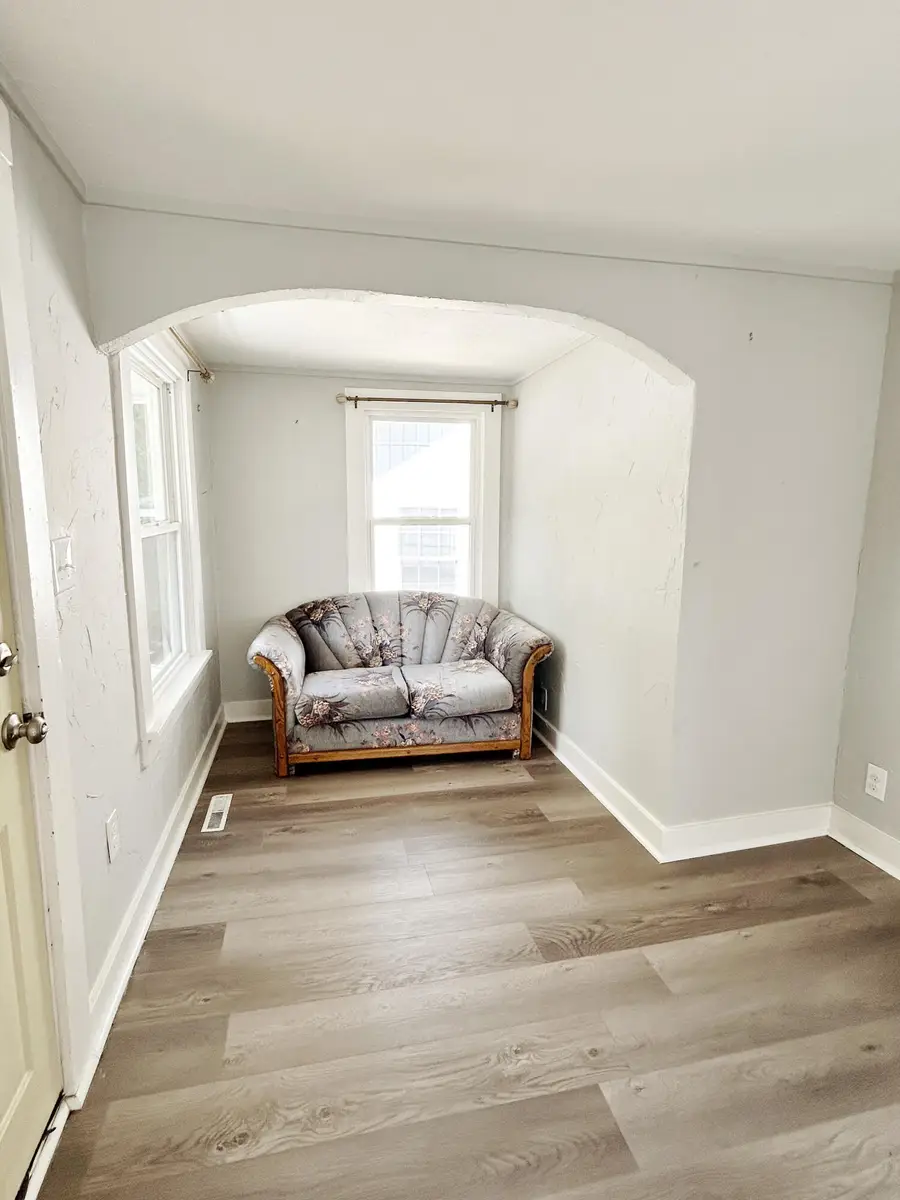 942 S Nettleton Avenue, Springfield, MO 65806 - Image #3