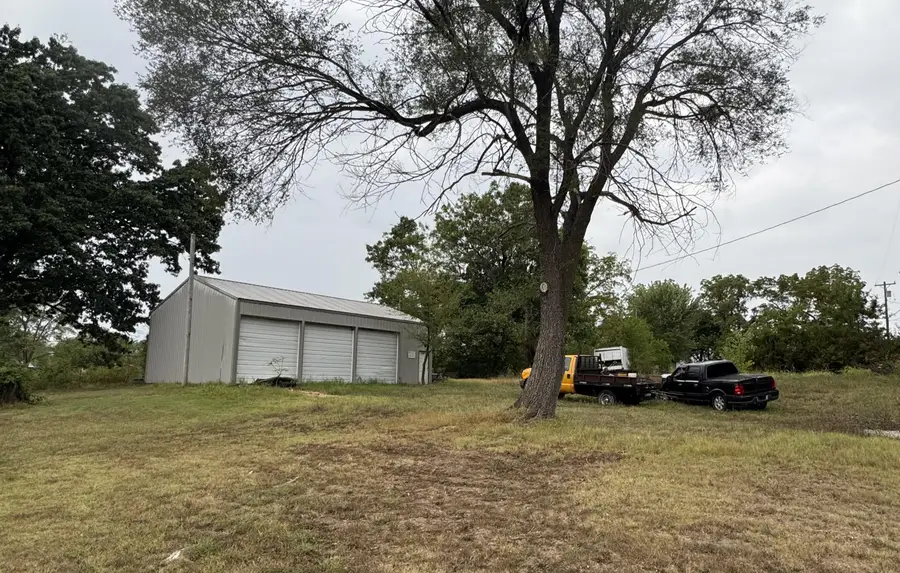 401 Gymnasium Street, Everton, MO 65646 - Image #2