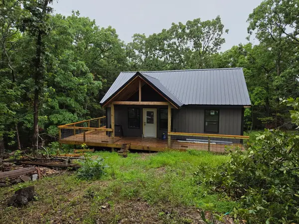 30463 Sassafras Dr Drive, Warsaw, MO 65355