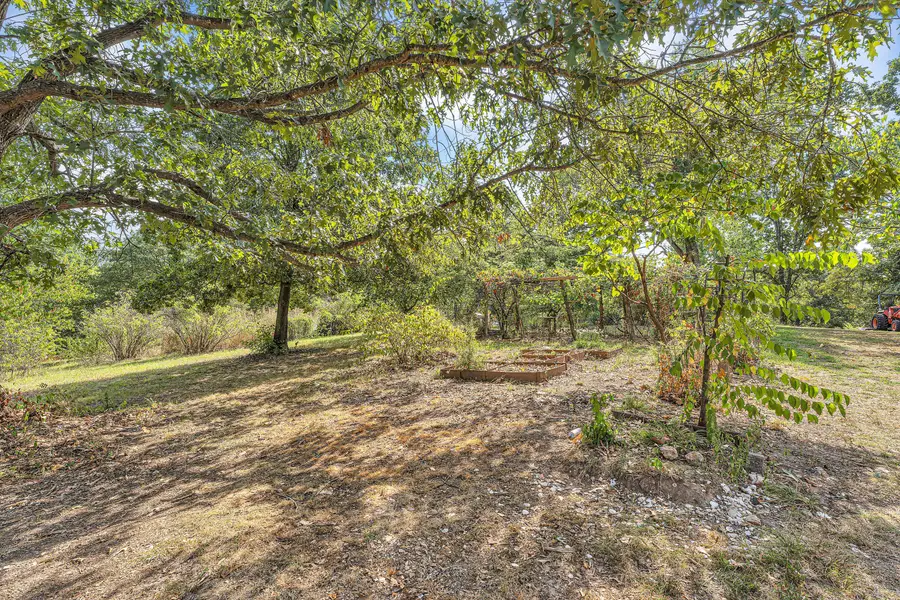 27535 Farm Road 2150, Cape Fair, MO 65624 - Image #3