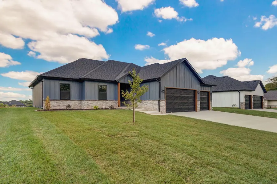 1453 N Collins Drive, Republic, MO 65738 - #2