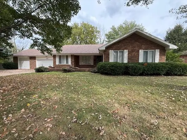 4006 S Kentwood Avenue, Springfield, MO 65804