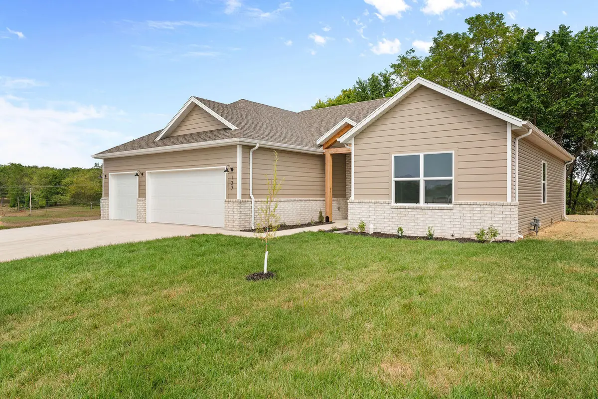 162 E Kelce Lane, Republic, MO 65738 - Image #1