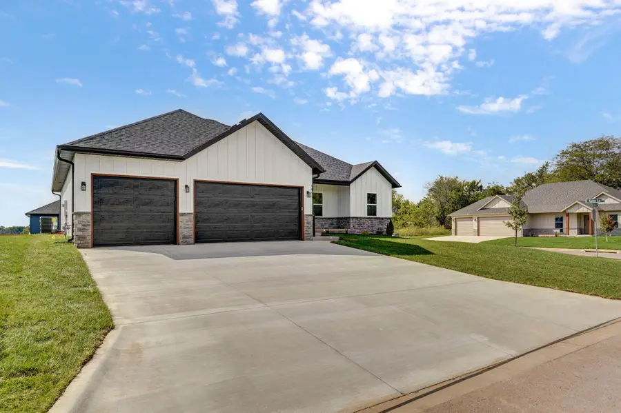 1465 N Collins Drive, Republic, MO 65738 - Image #3