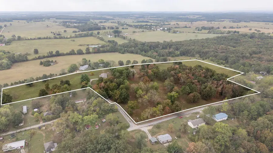 147 Parrish St, Raymondville, MO 65555 - Image #2