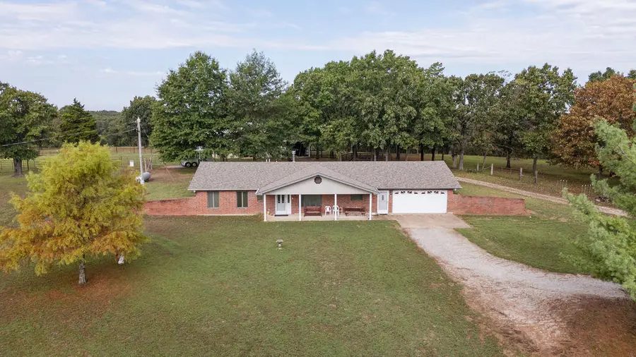 147 Parrish St, Raymondville, MO 65555 - Image #3