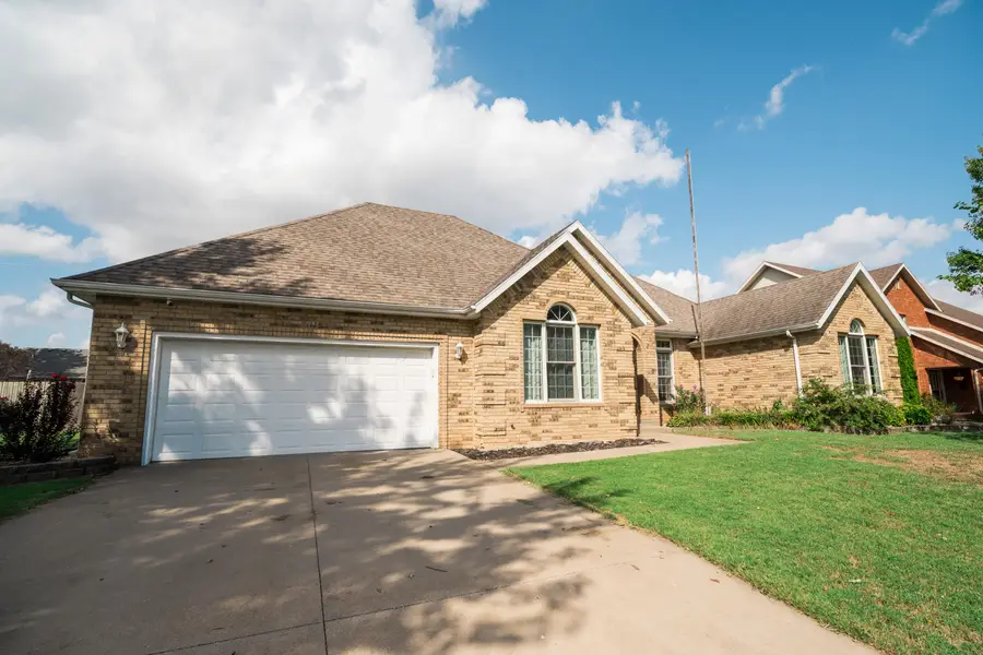 1125 E Ritter Street, Republic, MO 65738 - #3