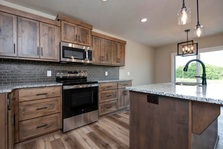 813 S Wheaton Hills Drive #Lot 158, Nixa, MO 65714 - Image #3