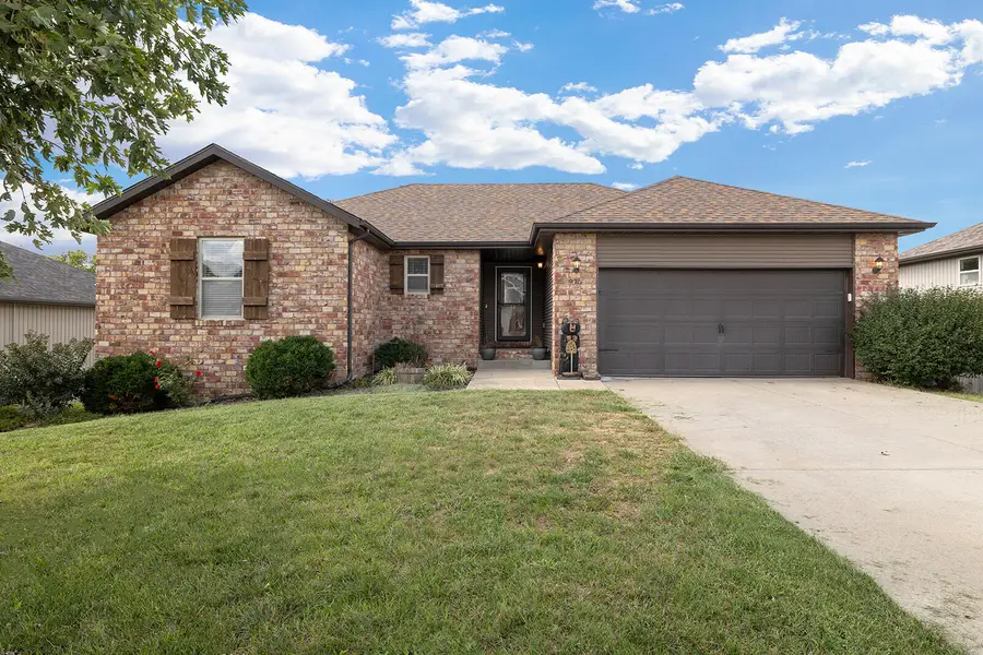 975 S Pinewood Lane, Nixa, MO 65714 - Image #2