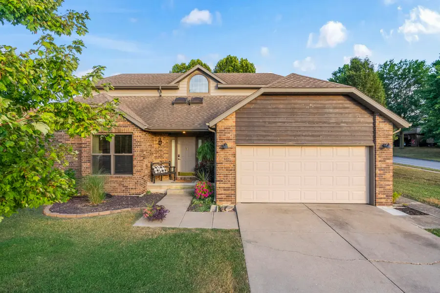 2506 N Meadow Lake Drive, Springfield, MO 65802 - Image #2