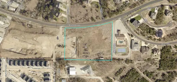 535 Emerald Pointe Drive, Hollister, MO 65672