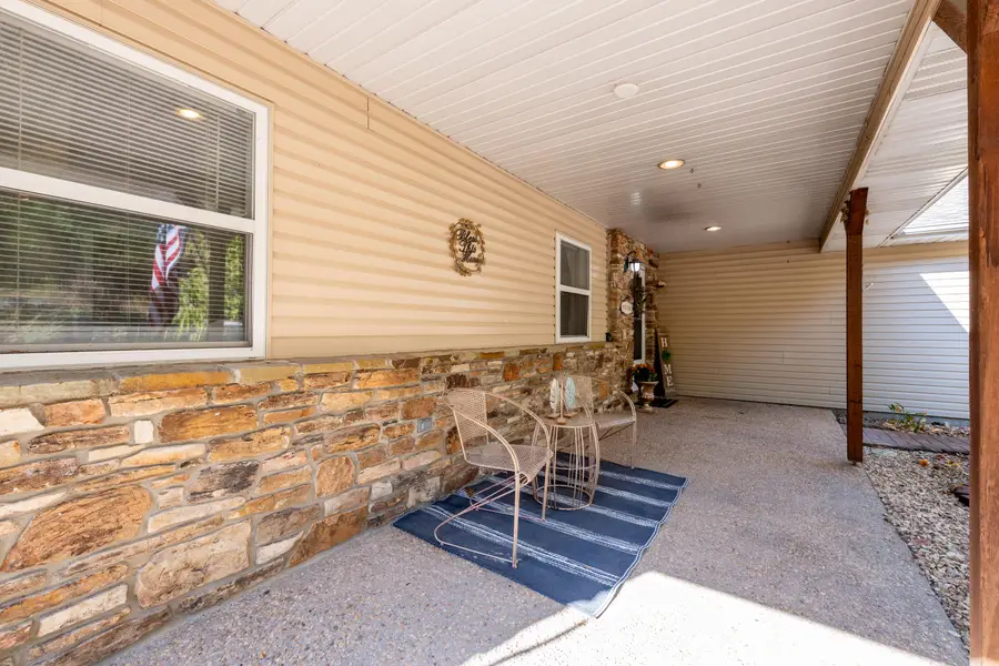 117 Blue Springs Lane, Branson West, MO 65737 - Image #2