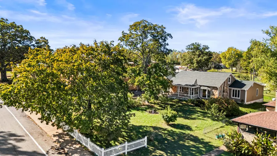 213 Bryan Street, Houston, MO 65483 - Image #3